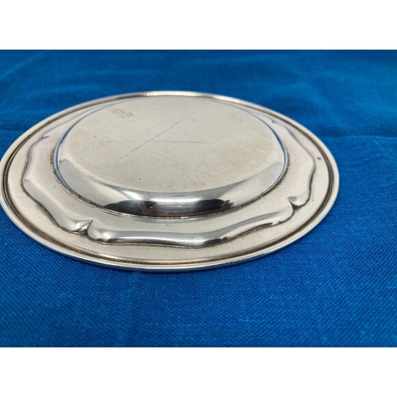 Meriden Brittania Co. Sterling Silver Wine Bottle Coaster  6-" Diam. 107.7 Gram - Picture 5 of 16